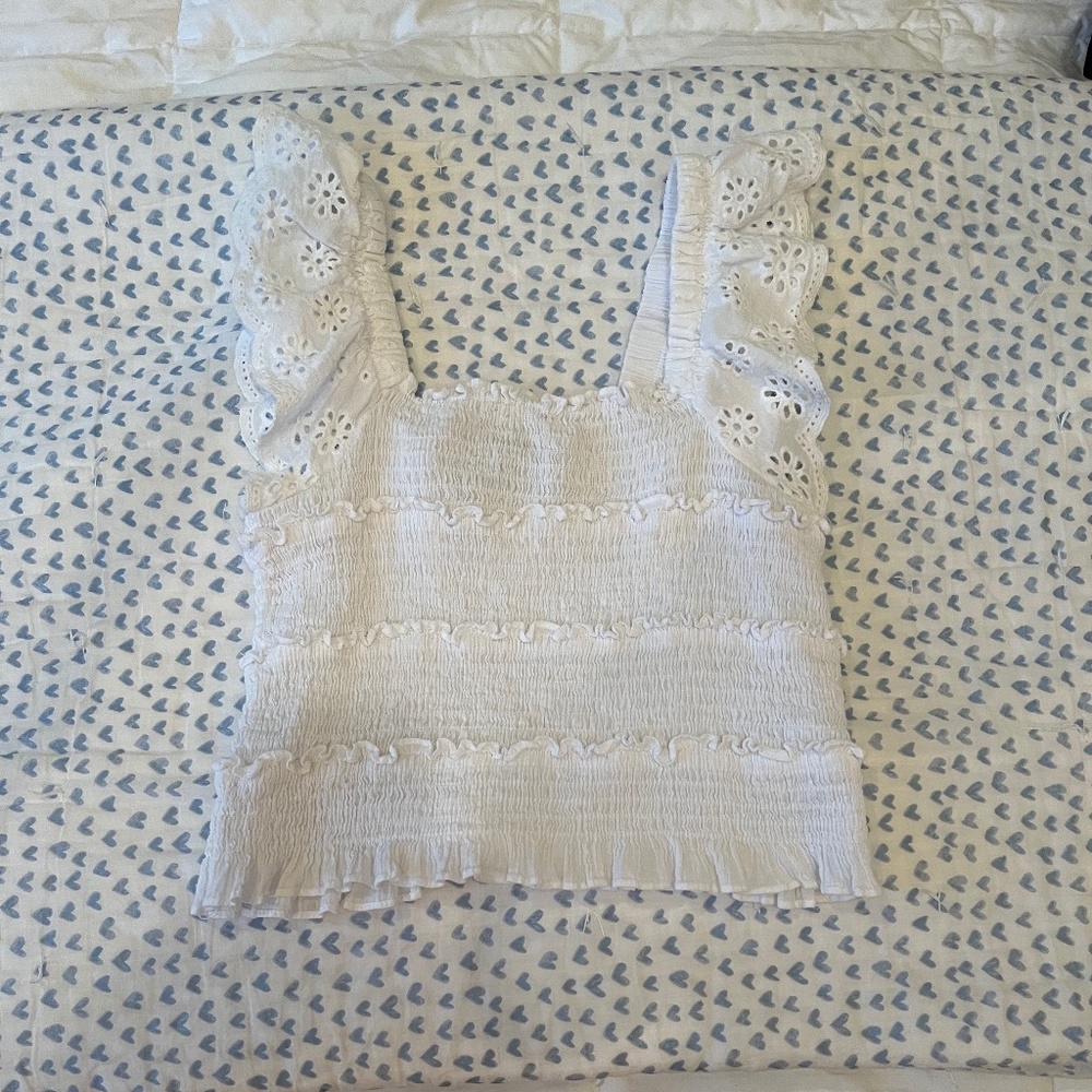 DO+BE white crop top